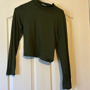 Long sleeve crop top